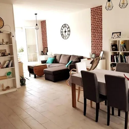 Maison Familiale - Menage, Serviettes, Draps Inclus Holiday home *