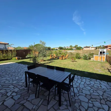 Maison Familiale - Menage, Serviettes, Draps Inclus